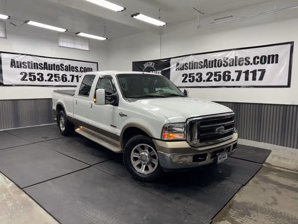 2007 Ford F-250 Super Duty Lariat 4dr Crew Cab SB Crew Cab Image 1