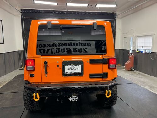 2012 Jeep Wrangler Rubicon Lower Image 1