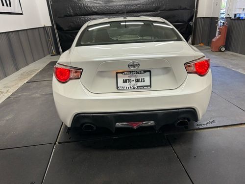 2014 Scion FR-S Base Lower Image 2
