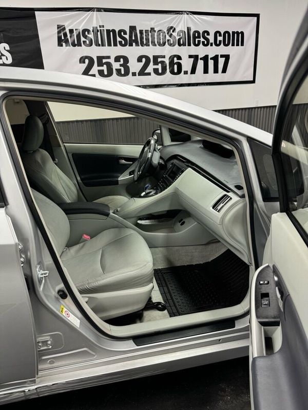 2010 Toyota Prius IV Austin's Auto Sales