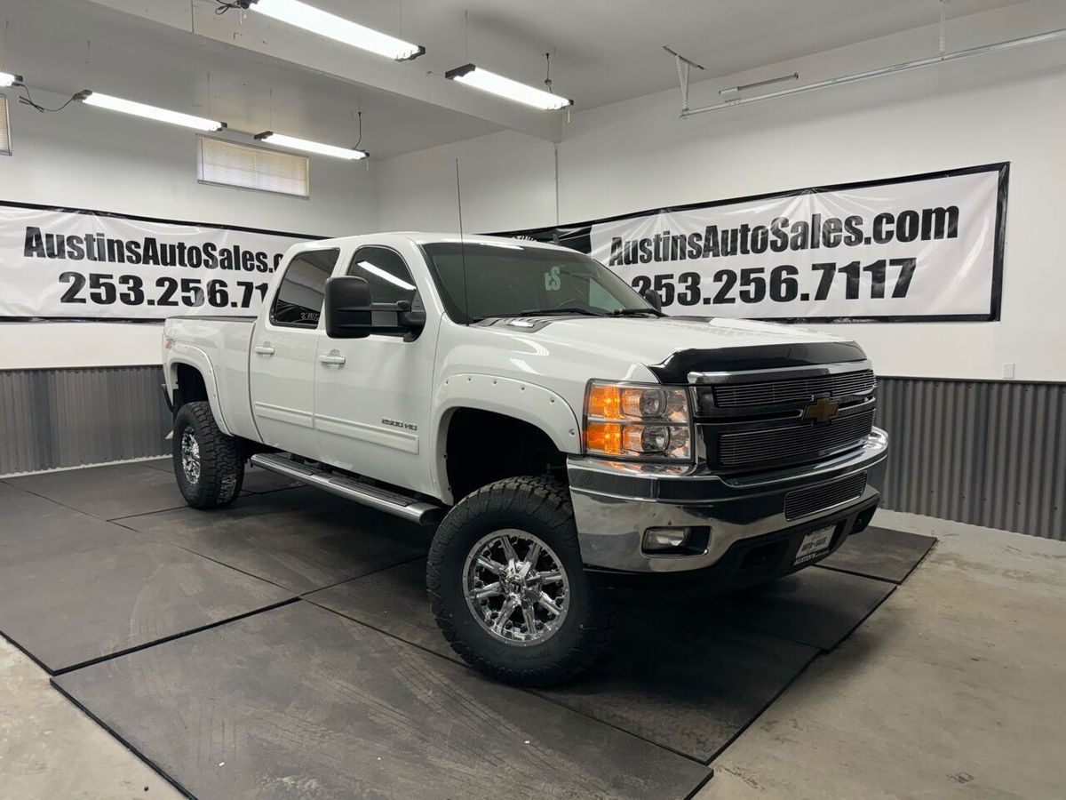 2012 Chevrolet Silverado 2500HD LTZ 4x4 4dr Crew Cab SB Crew Cab