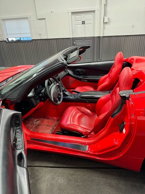 2003 Chevrolet Corvette Base Austin's Auto Sales