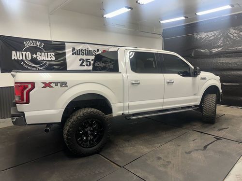 2016 Ford F-150 XLT 4x4 4dr SuperCrew 6.5 ft. SB SuperCrew Lower Image 1