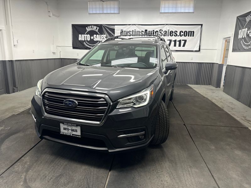 2019 Subaru Ascent Limited 7-Passenger Upper Image 2