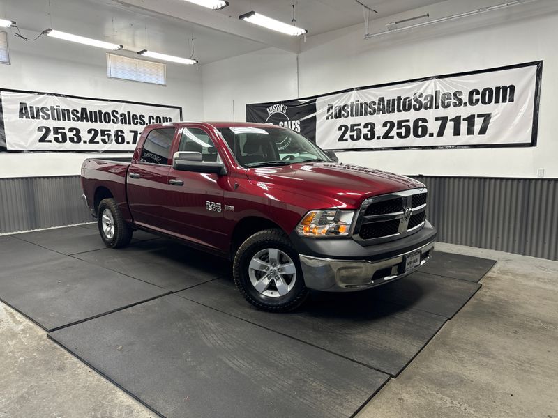 2018 Ram 1500 Express Crew Cab Upper Image 1