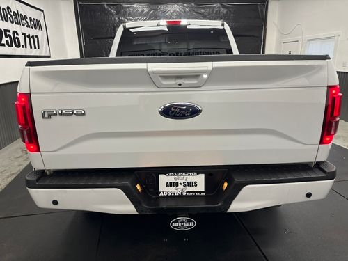 2015 Ford F-150 Lariat SuperCrew Lower Image 2