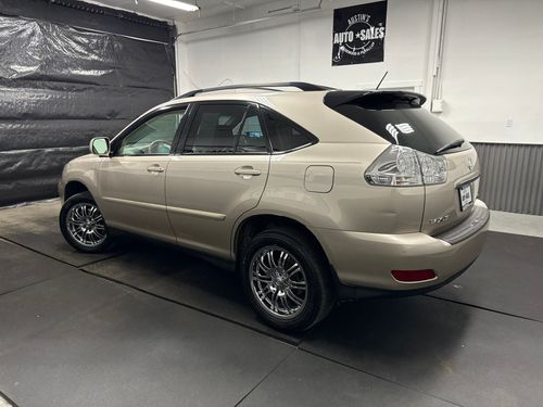 2005 Lexus RX 330 Base Lower Image 1