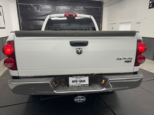 2008 Dodge Ram 1500 Laramie Quad Cab Lower Image 2