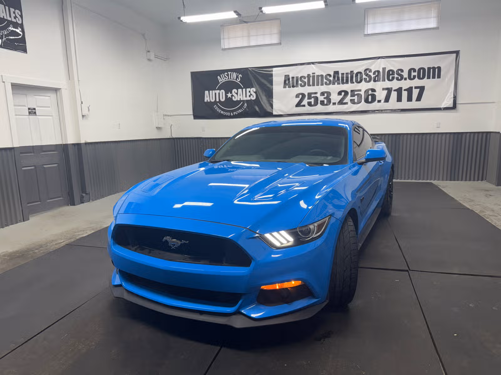 2017 Ford Mustang GT Premium Upper Image 2