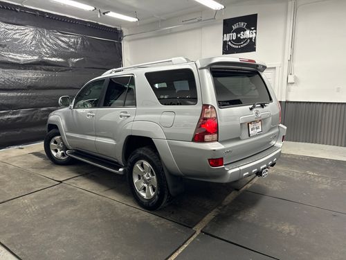 2004 Toyota 4Runner Limited Lower Image 1