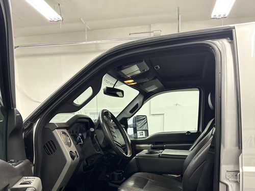 2016 Ford F-350 Super Duty Lariat Crew Cab Lower Image 1