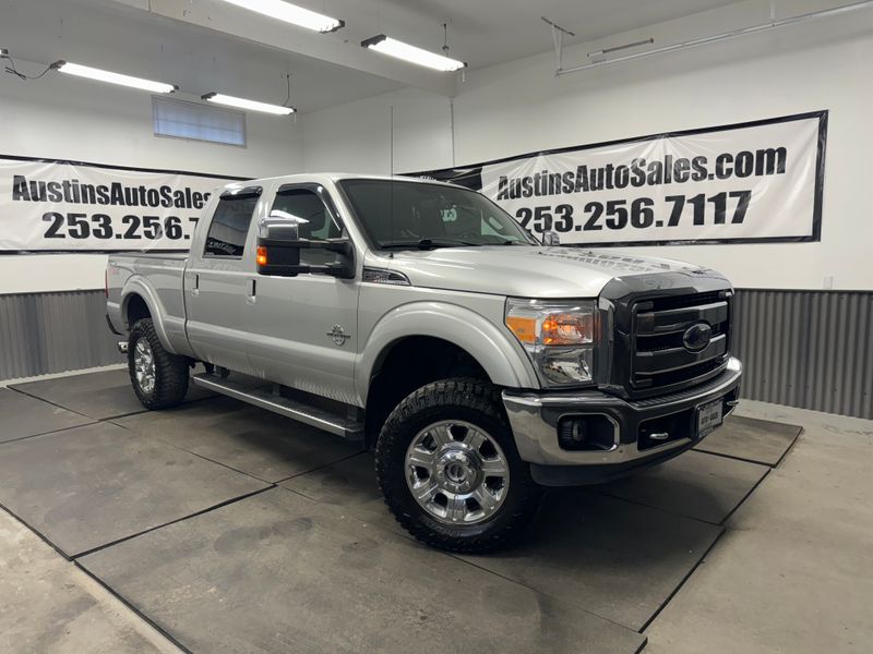 2016 Ford F-350 Super Duty Lariat Crew Cab Upper Image 1