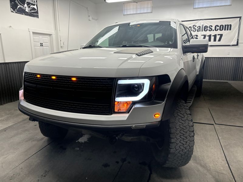 2011 Ford F-150 SVT Raptor SuperCrew Upper Image 2