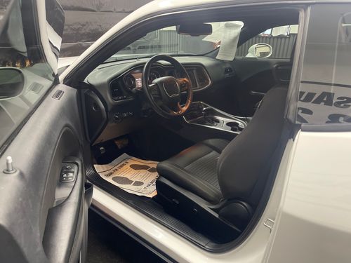 2015 Dodge Challenger SXT Lower Image 3