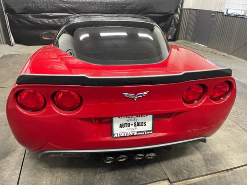 2005 Chevrolet Corvette Base Lower Image 3