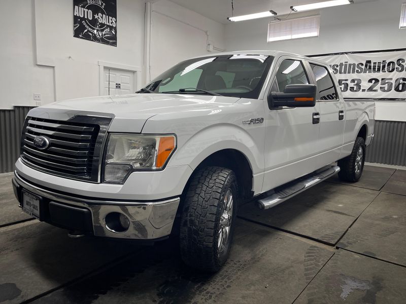 2010 Ford F-150 XLT SuperCrew Upper Image 2