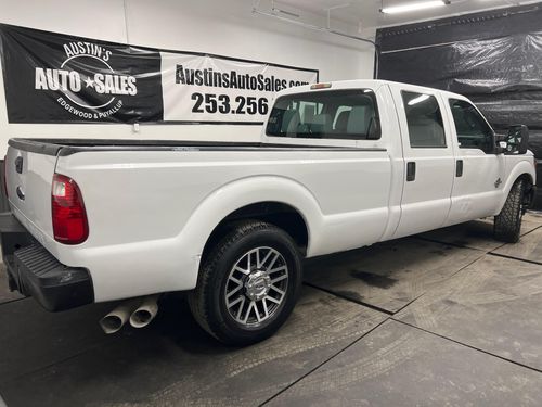 2011 Ford F-250 Super Duty XLT Crew Cab Lower Image 1