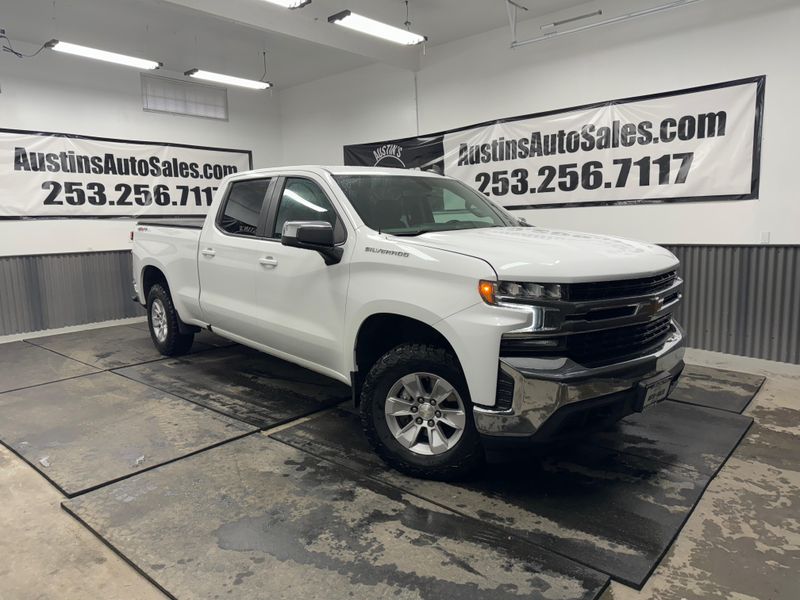 2019 Chevrolet Silverado 1500 LT Crew Cab Upper Image 1