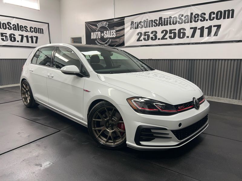 2019 Volkswagen Golf GTI SE Upper Image 1