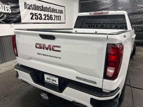 2021 GMC Sierra 1500 Elevation Double Cab Lower Image 2