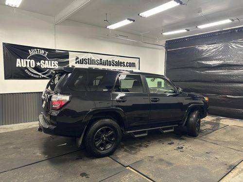 2018 Toyota 4Runner SR5 Lower Image 3