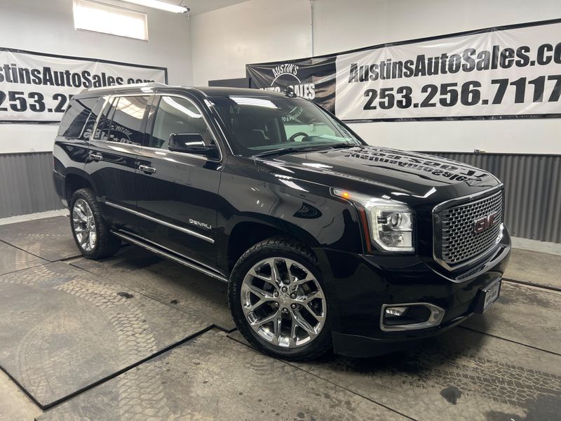 2016 GMC Yukon Denali Upper Image 1