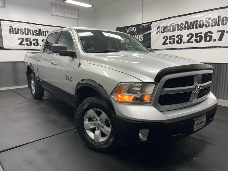 2014 Ram 1500 Big Horn Crew Cab Upper Image 1