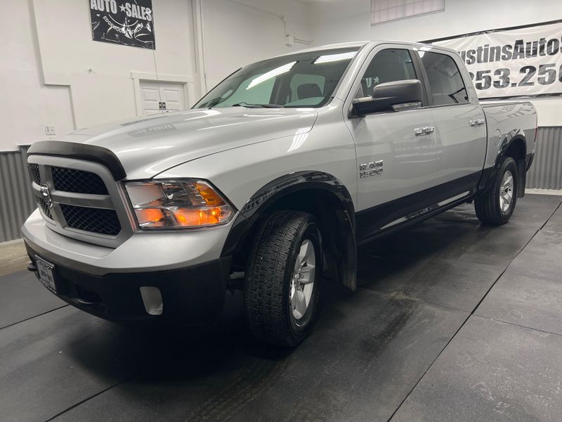 2014 Ram 1500 Big Horn Crew Cab Upper Image 2