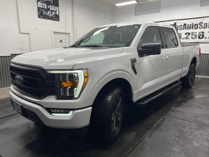 2021 Ford F-150 XLT SuperCrew Upper Image 2