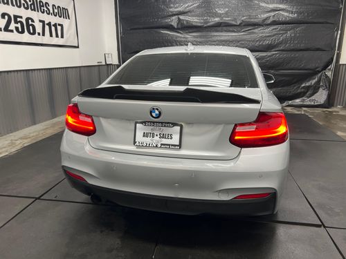 2016 BMW 2 Series 228i xDrive Lower Image 2