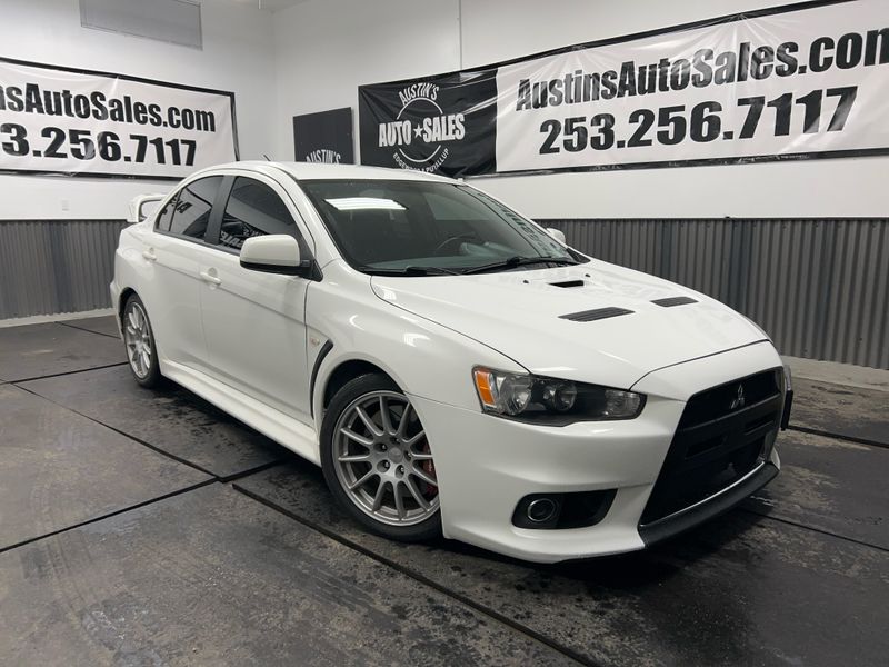 2011 Mitsubishi Lancer Evolution GSR Upper Image 1