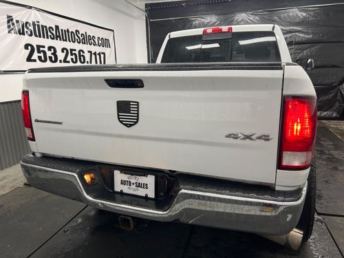 2015 Ram 2500 Outdoorsman Crew Cab Lower Image 2