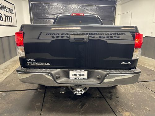 2010 Toyota Tundra Grade Double Cab Lower Image 2
