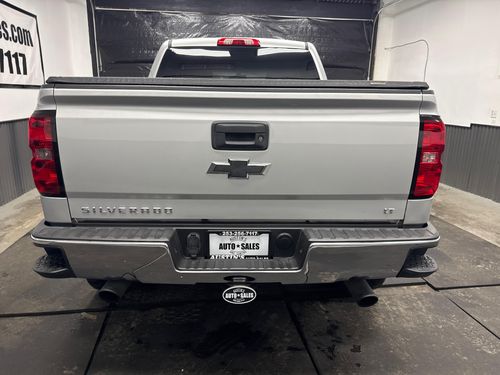2014 Chevrolet Silverado 1500 LT Z71 Crew Cab Lower Image 2