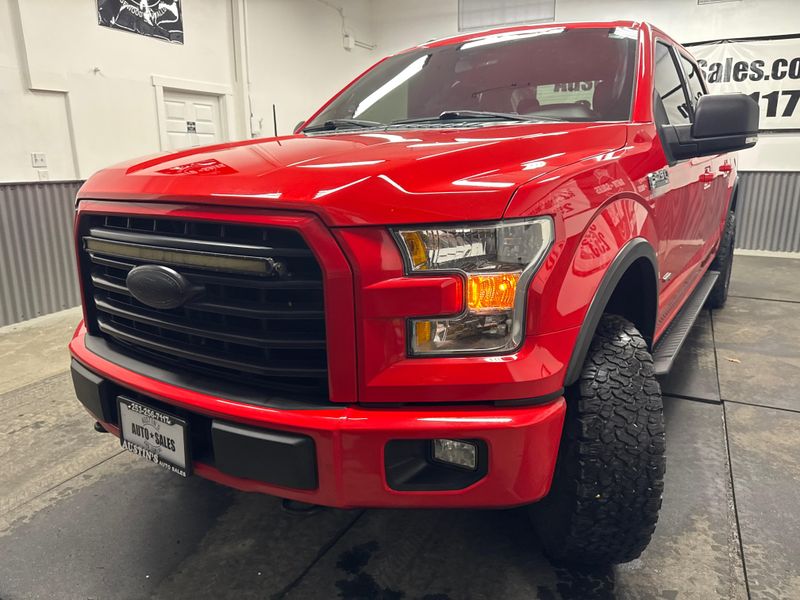 2016 Ford F-150 XLT SuperCrew Upper Image 2