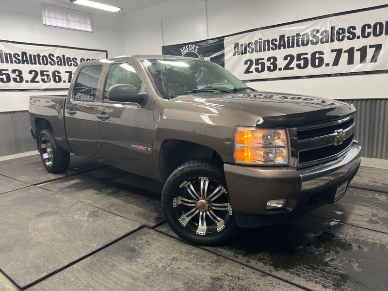 2007 Chevrolet Silverado 1500 LT2 Crew Cab Upper Image 1