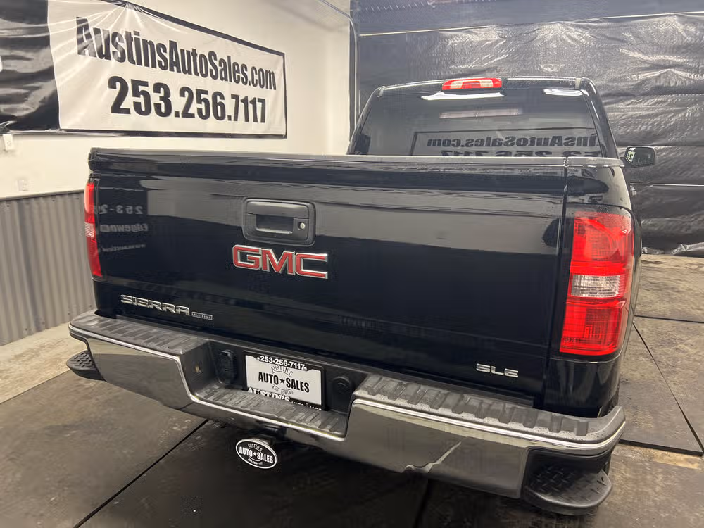 2019 GMC Sierra 1500 Limited SLE Double Cab Image 4