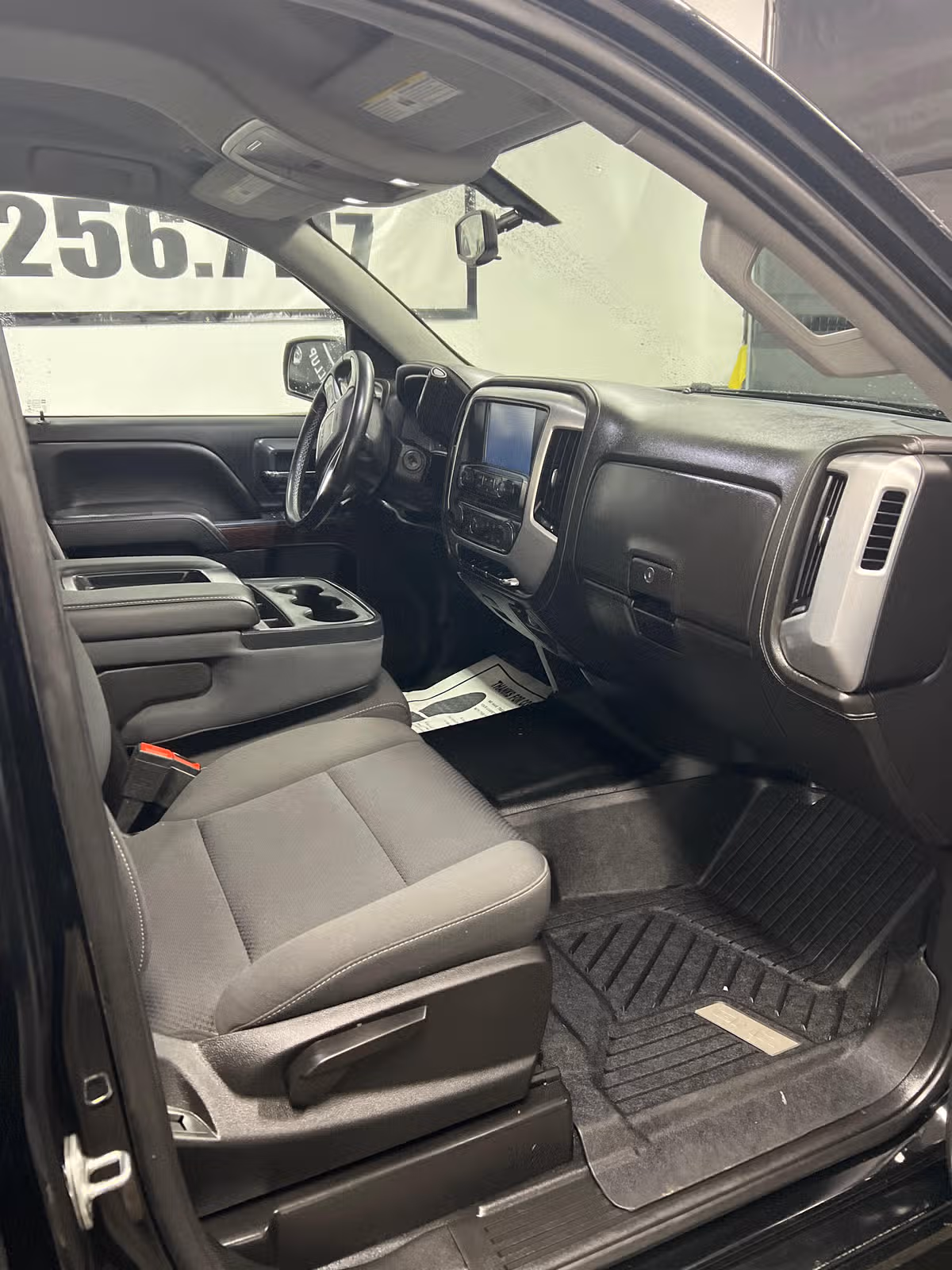 2019 GMC Sierra 1500 Limited SLE Double Cab Image 9
