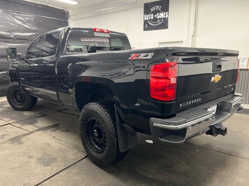 2015 Chevrolet Silverado 2500HD LTZ Crew Cab Lower Image 1