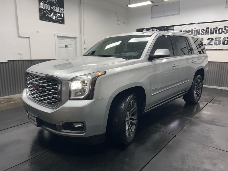 2020 GMC Yukon Denali Upper Image 2