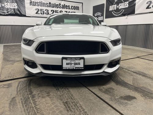 2016 Ford Mustang GT Premium Lower Image 3