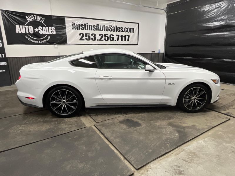 2016 Ford Mustang GT Premium Upper Image 2