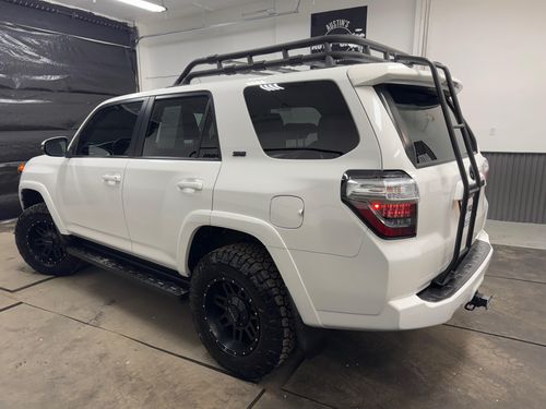 2020 Toyota 4Runner SR5 Premium Lower Image 1