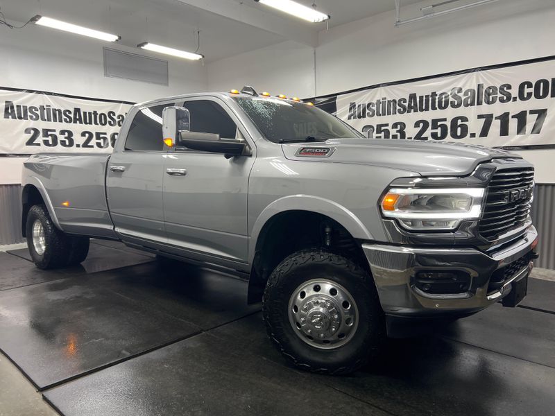 2019 Ram 3500 Laramie Crew Cab Upper Image 1