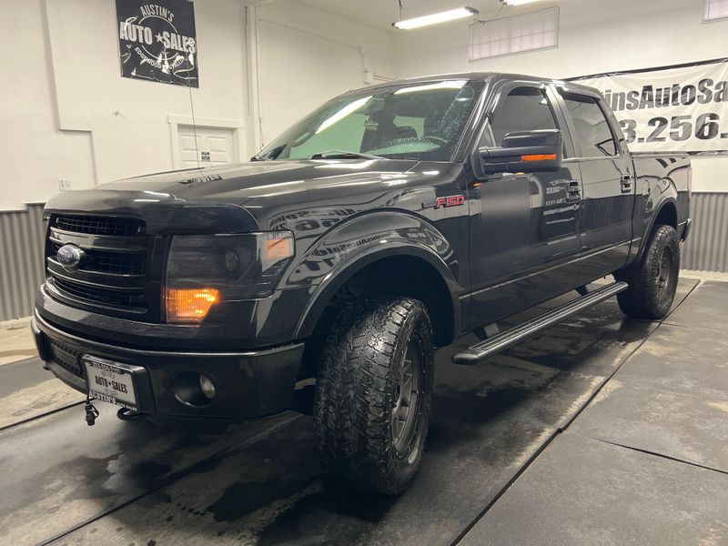 2013 Ford F-150 FX4 SuperCrew Upper Image 2