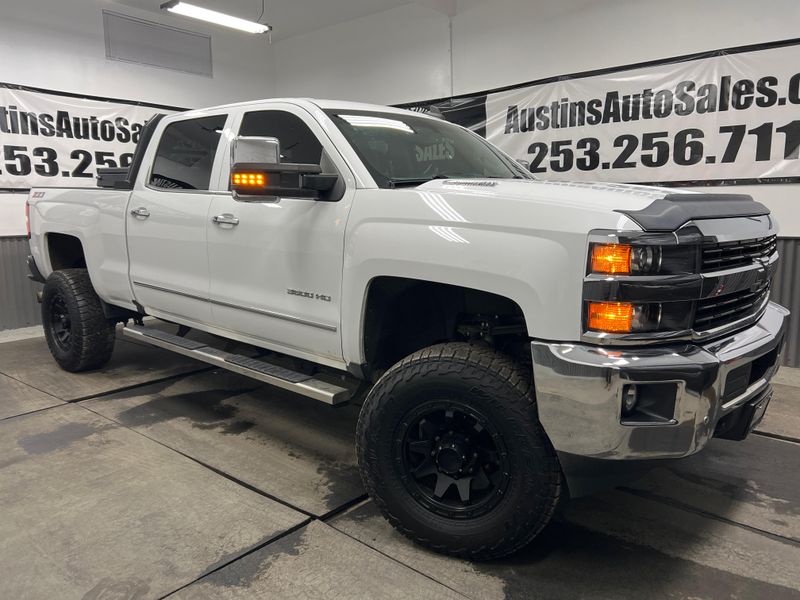 2016 Chevrolet Silverado 3500HD LTZ Crew Cab Upper Image 1