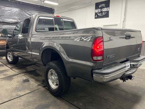 2003 Ford F-350 Super Duty Lariat Crew Cab Lower Image 1