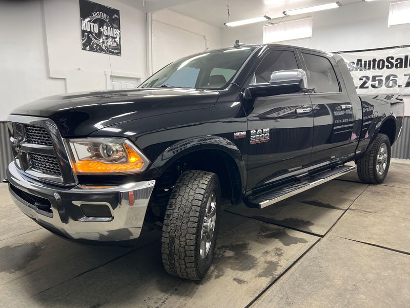 2014 Ram 2500 Laramie photo 2