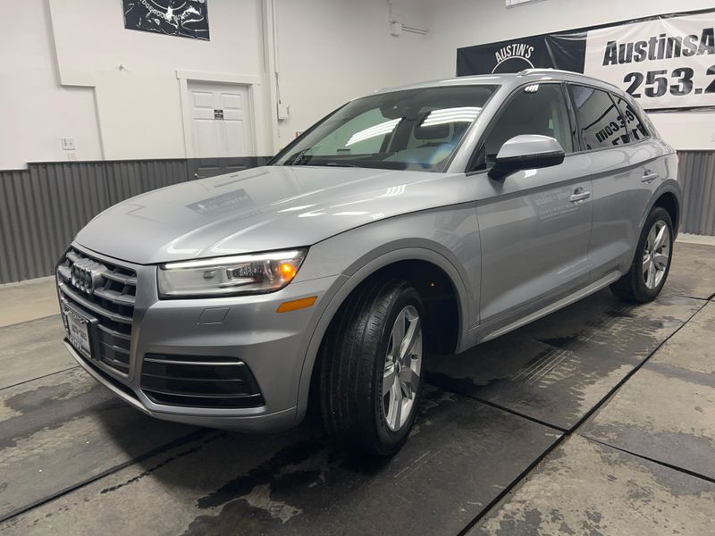 2018 Audi Q5 2.0T Premium photo 2