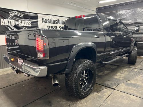 2007 Dodge Ram 2500 Laramie Mega Cab Lower Image 3
